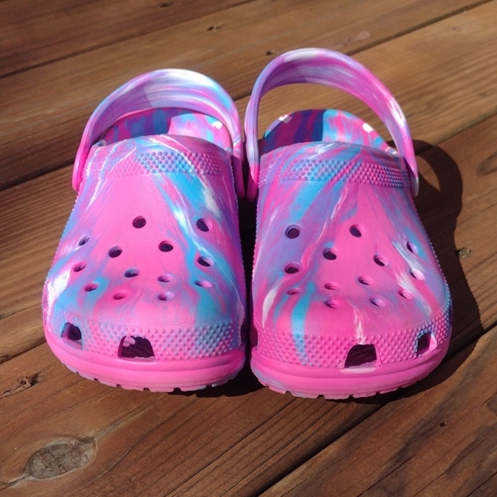 Crocs Marbled Classic Clogs Size J2